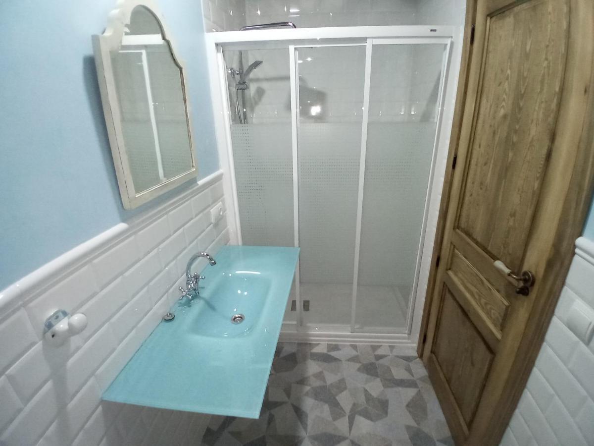 Hostal La Medina De Camponaraya Dış mekan fotoğraf