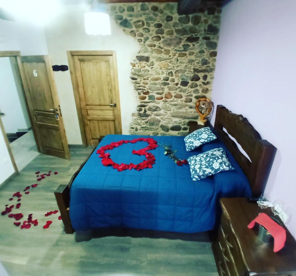 Hostal La Medina De Camponaraya Dış mekan fotoğraf