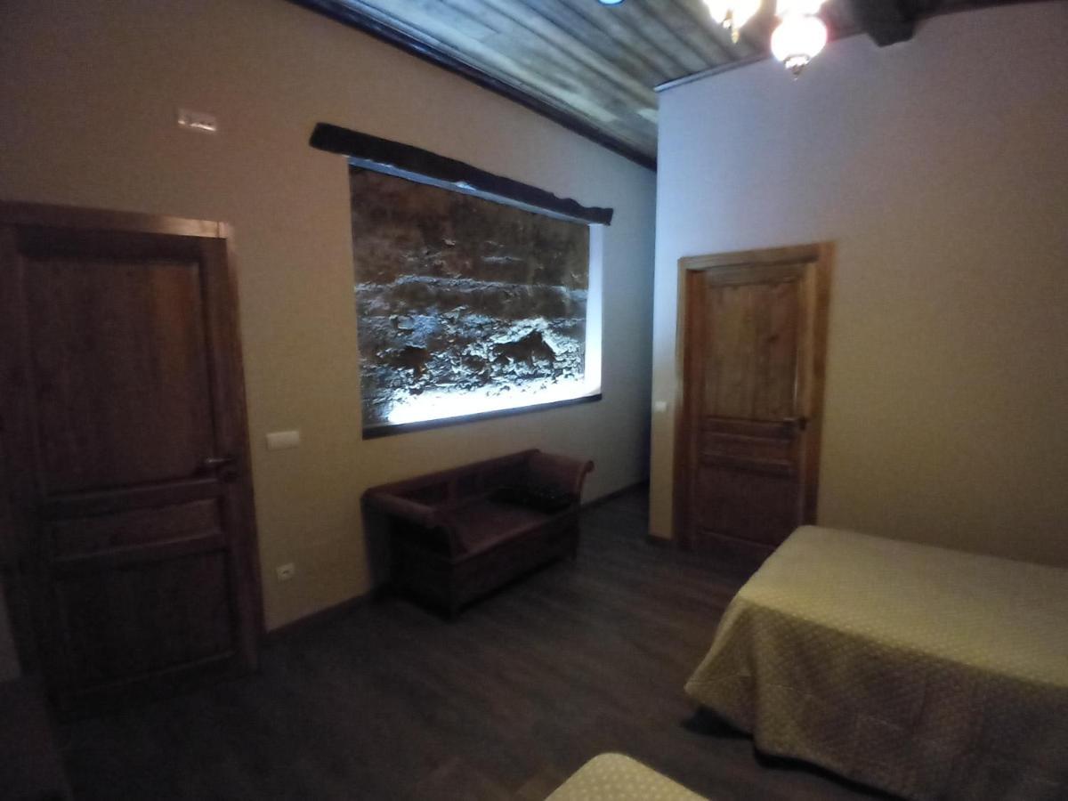 Hostal La Medina De Camponaraya Dış mekan fotoğraf