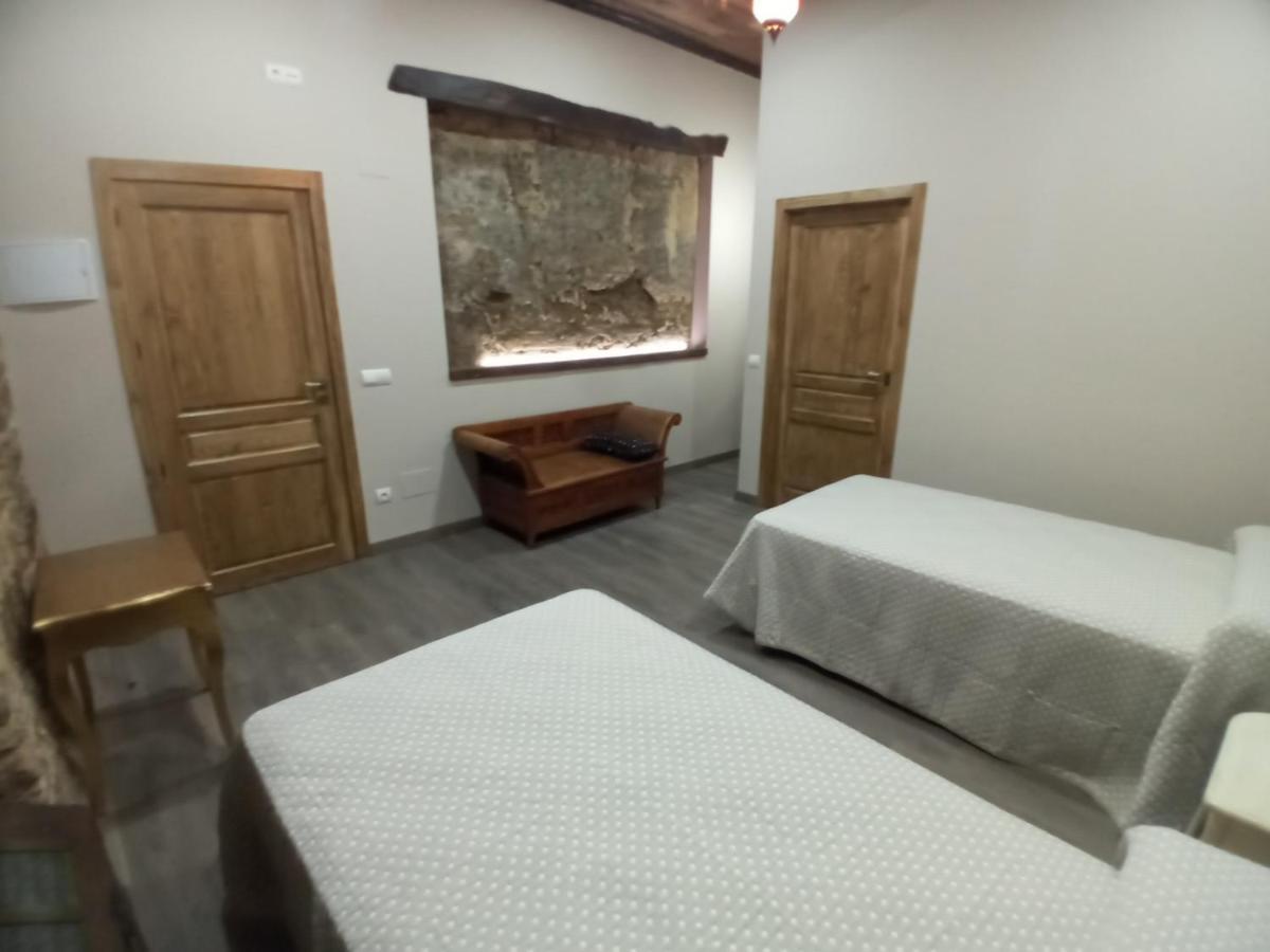 Hostal La Medina De Camponaraya Dış mekan fotoğraf