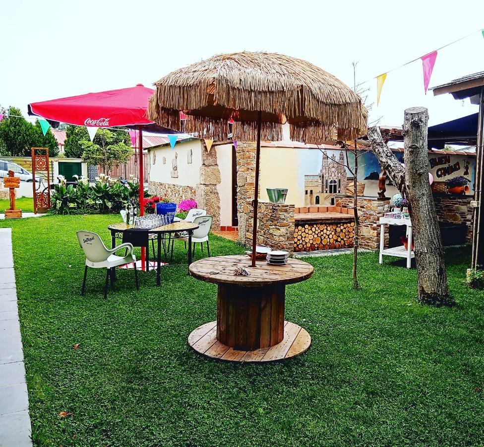 Hostal La Medina De Camponaraya Dış mekan fotoğraf