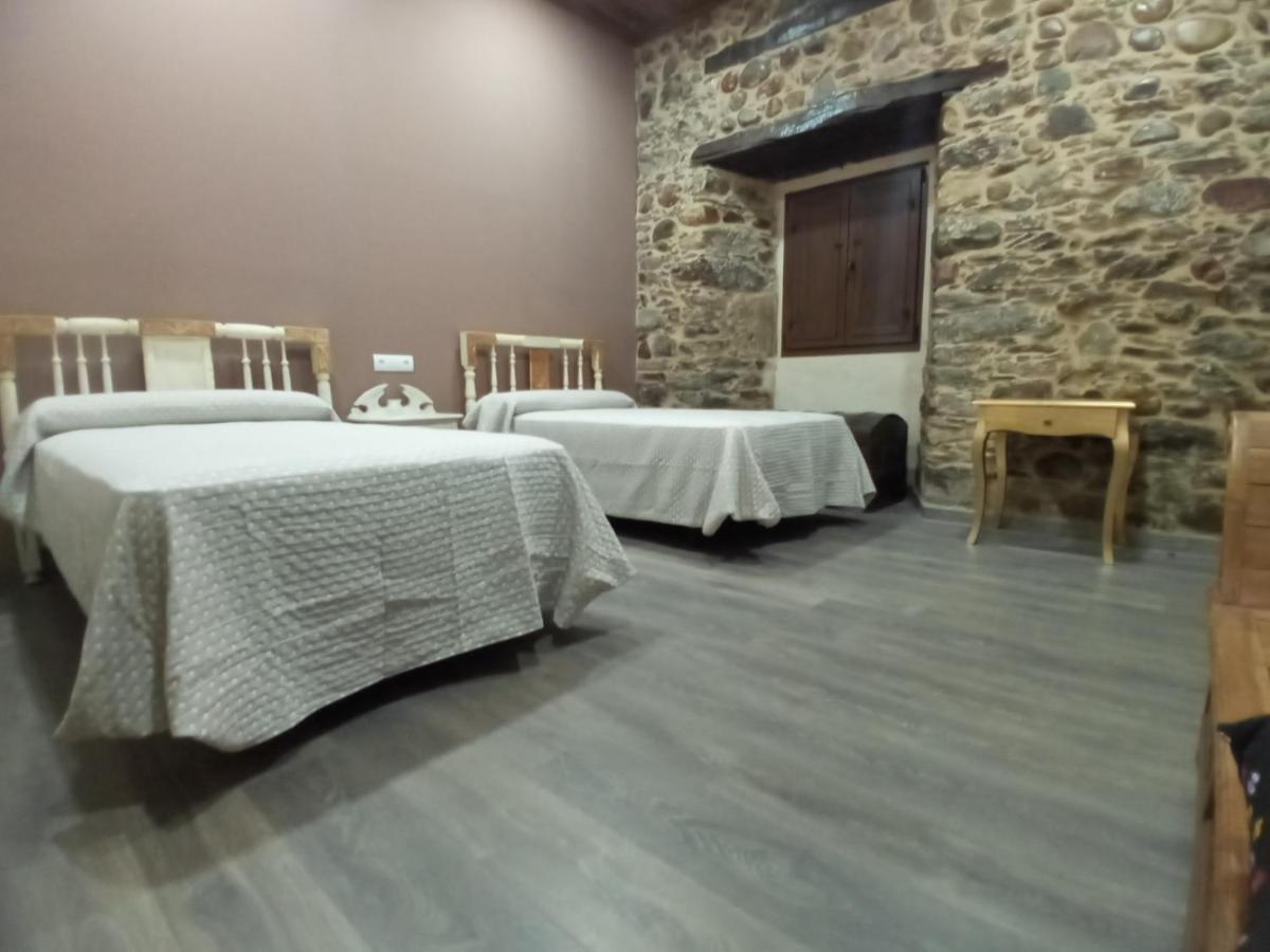 Hostal La Medina De Camponaraya Dış mekan fotoğraf