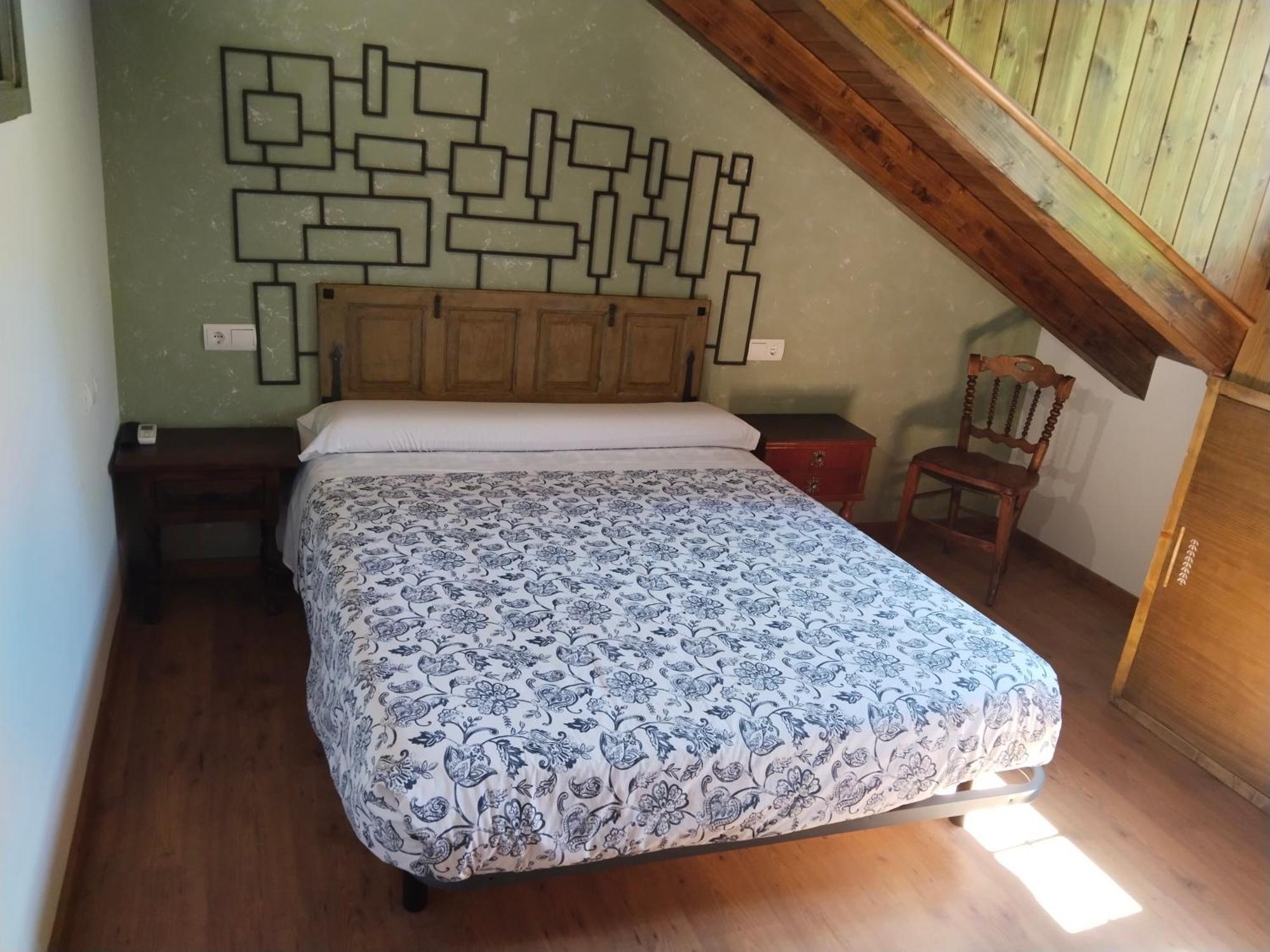 Hostal La Medina De Camponaraya Dış mekan fotoğraf