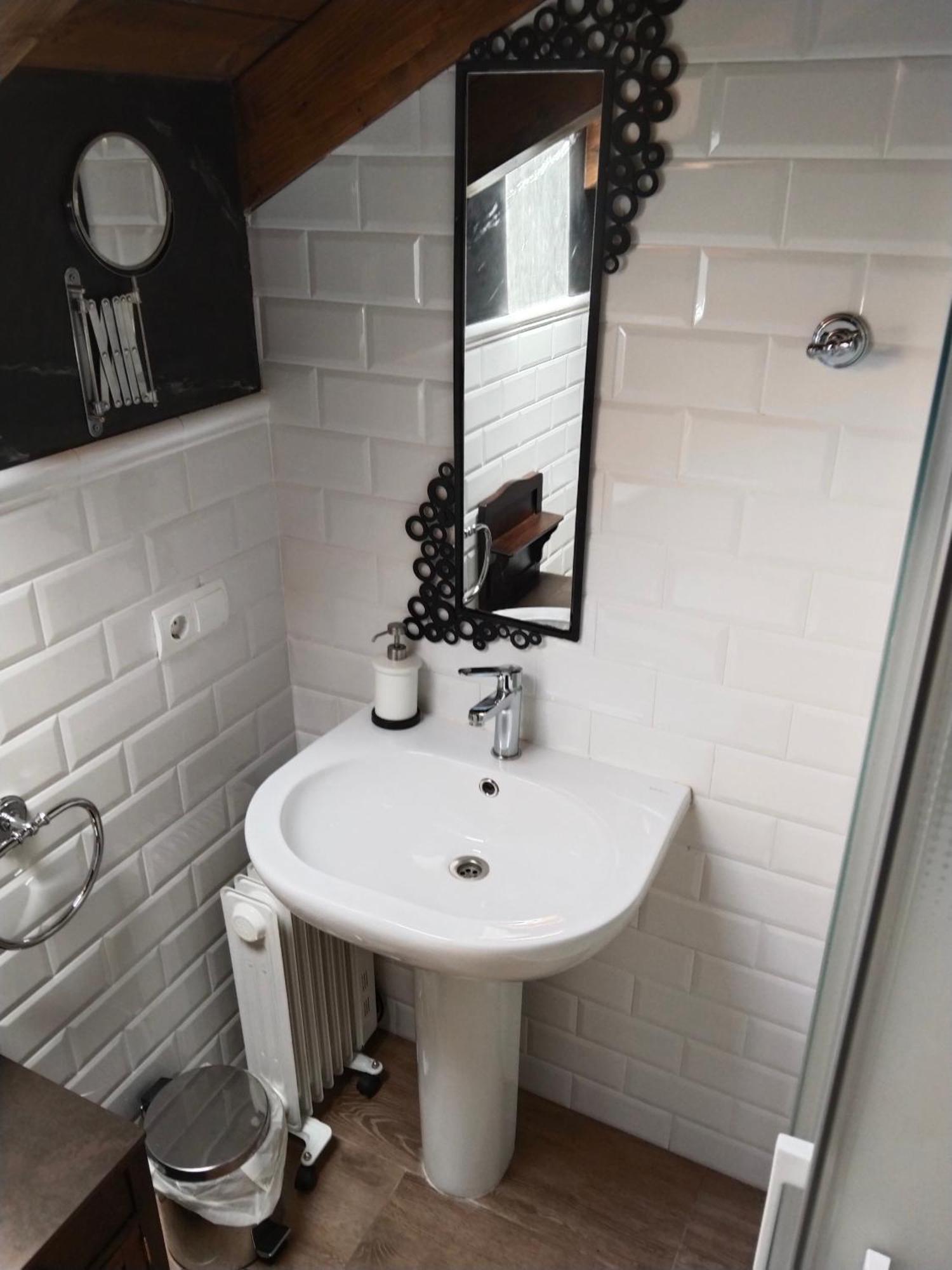 Hostal La Medina De Camponaraya Dış mekan fotoğraf
