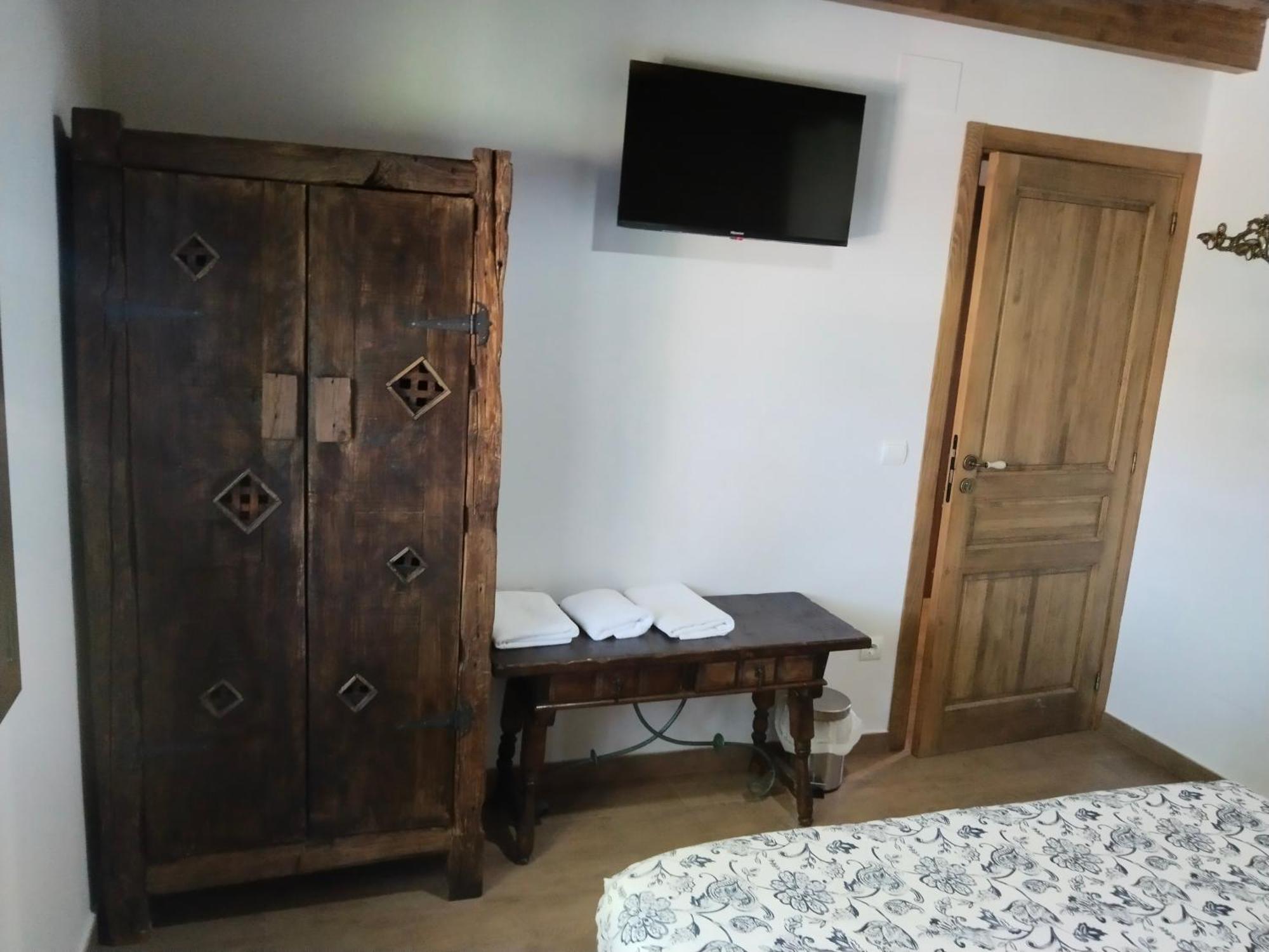 Hostal La Medina De Camponaraya Dış mekan fotoğraf